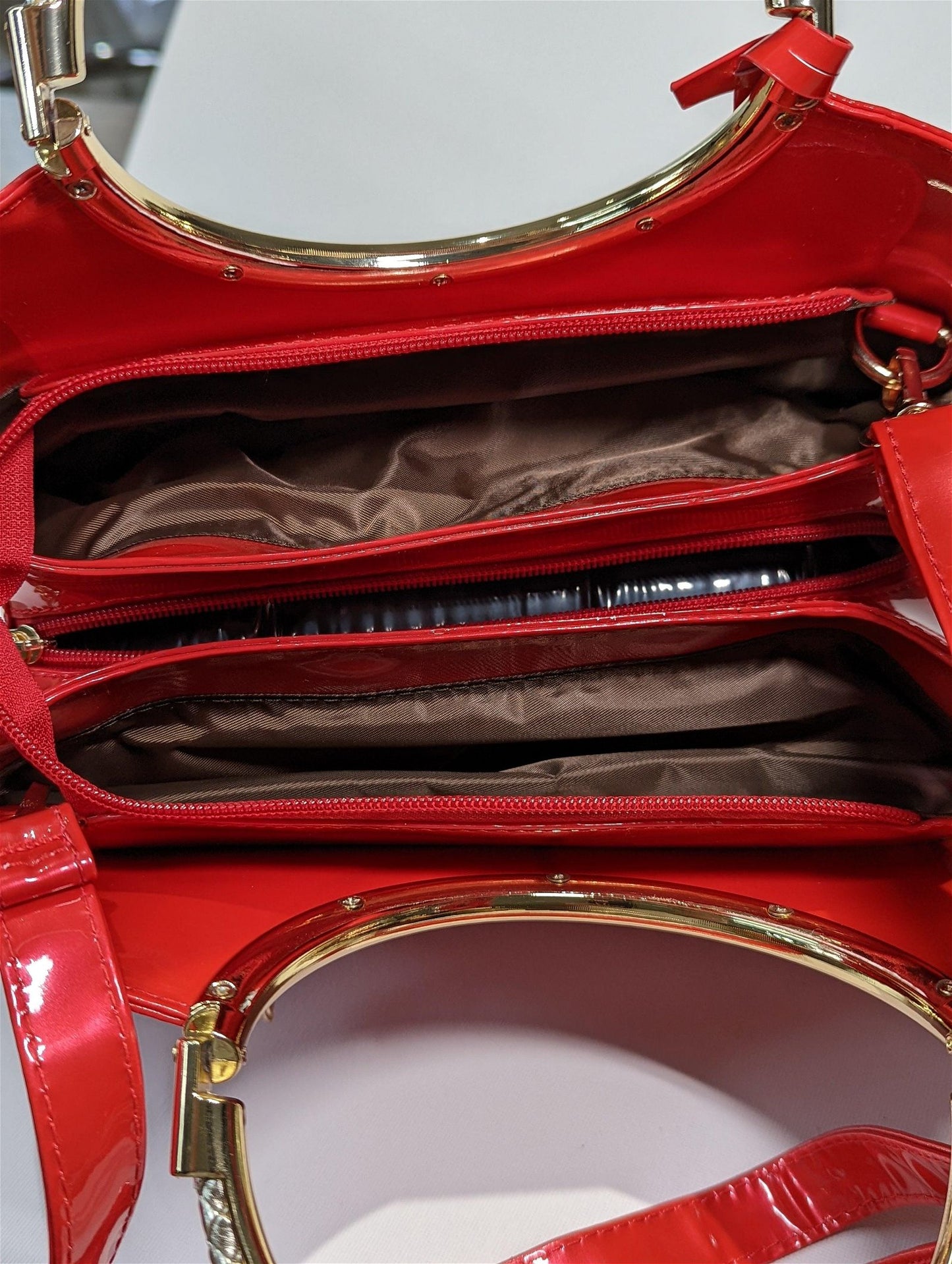 Elegant Lady Handbag - Maily's Classic Accessories
