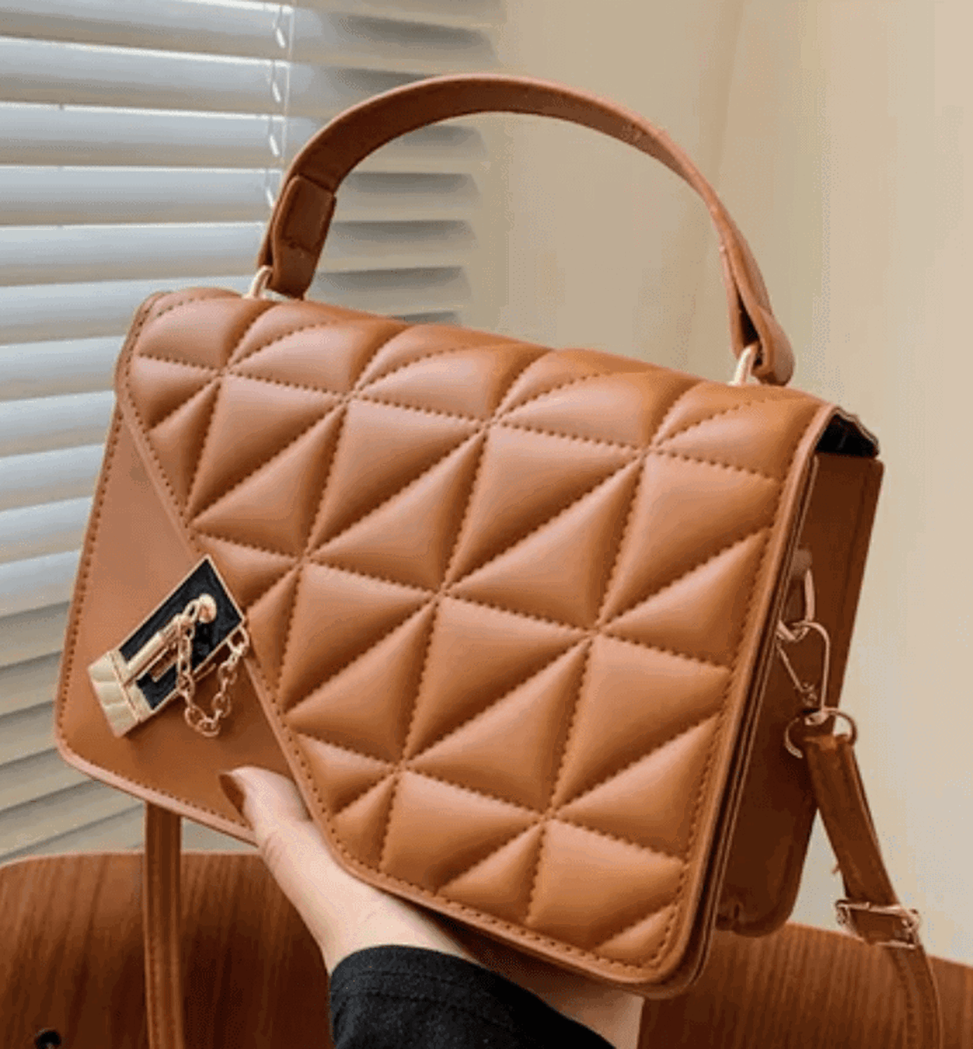 Half flap handbag - Maily's Classic Accessories