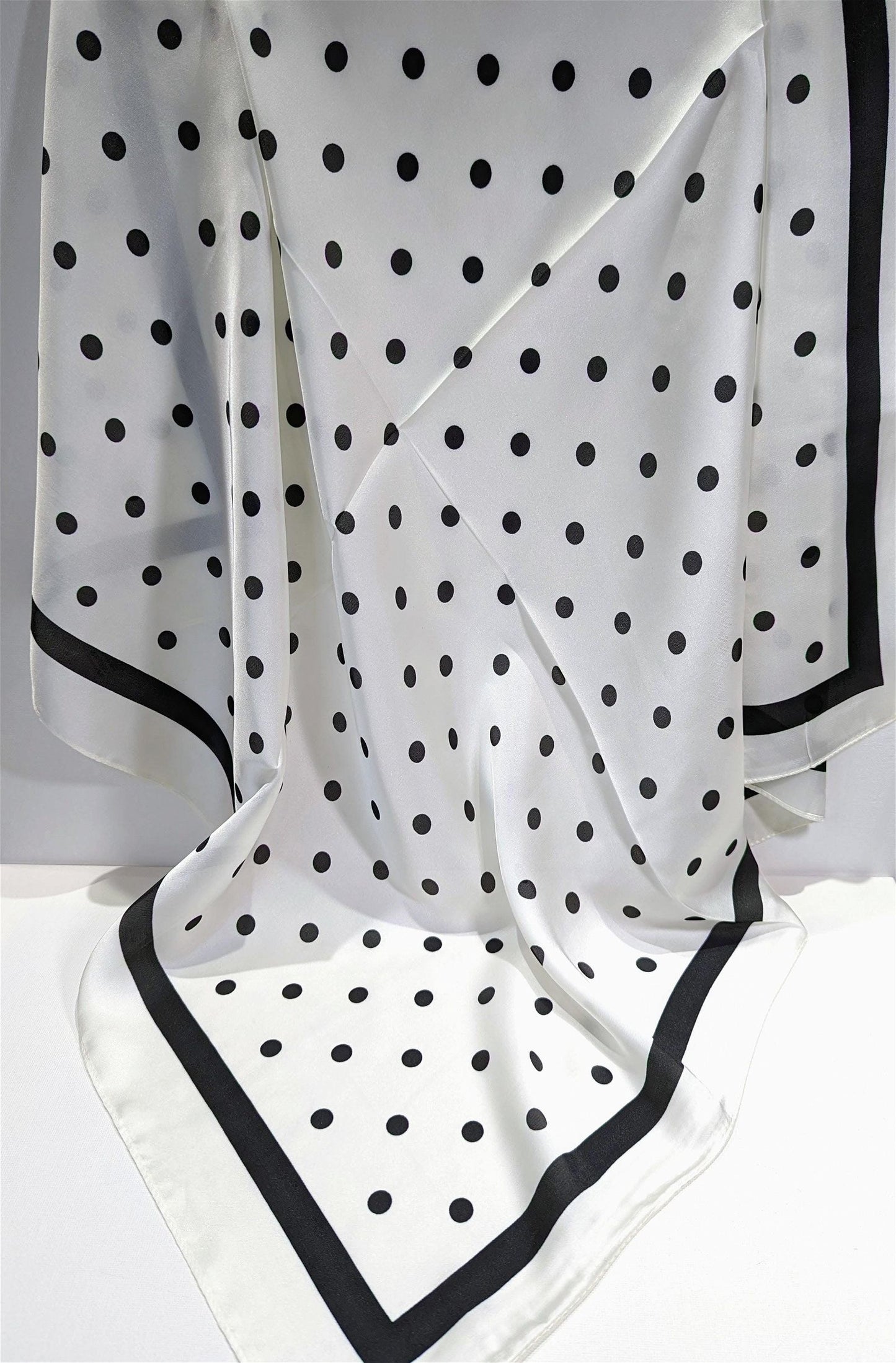 Luxury Silk Scarf - Maily's Classic Accessories