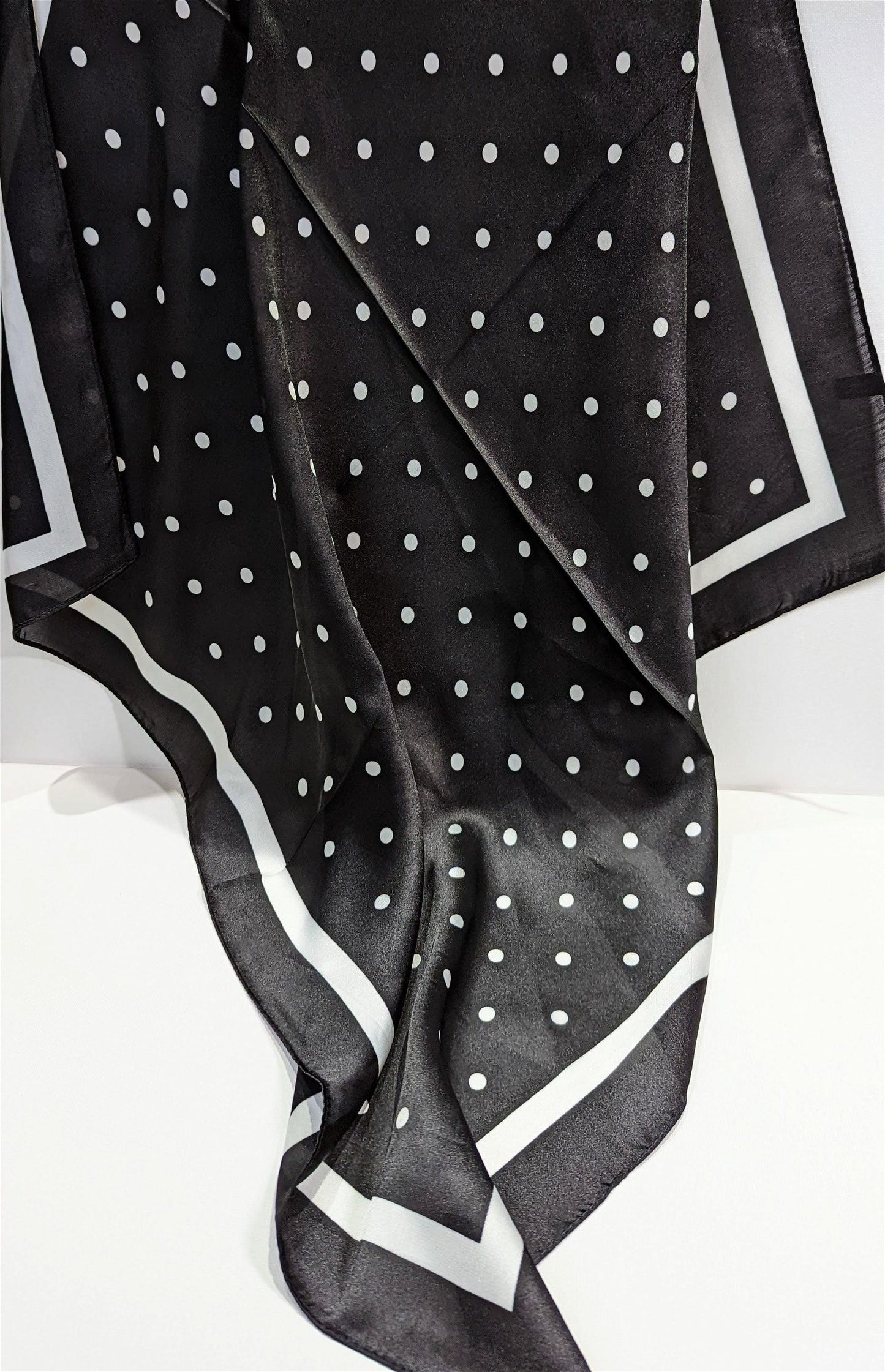 Luxury Silk Scarf - Maily's Classic Accessories