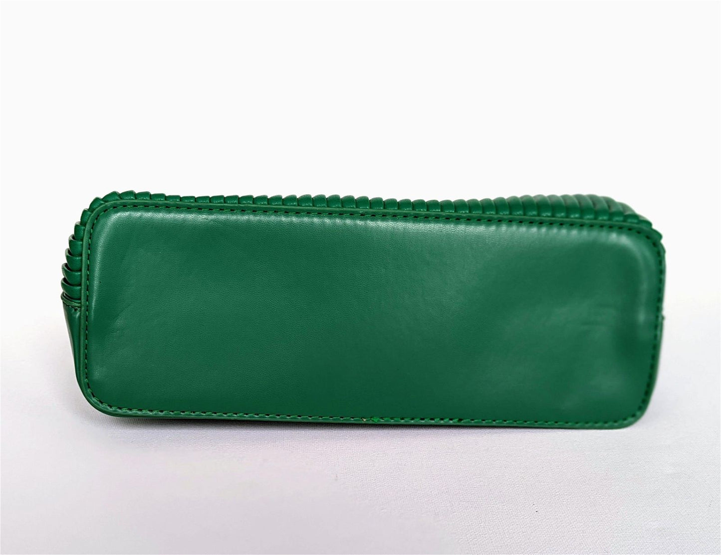 Pleated Handbag - Maily's Classic Accessories