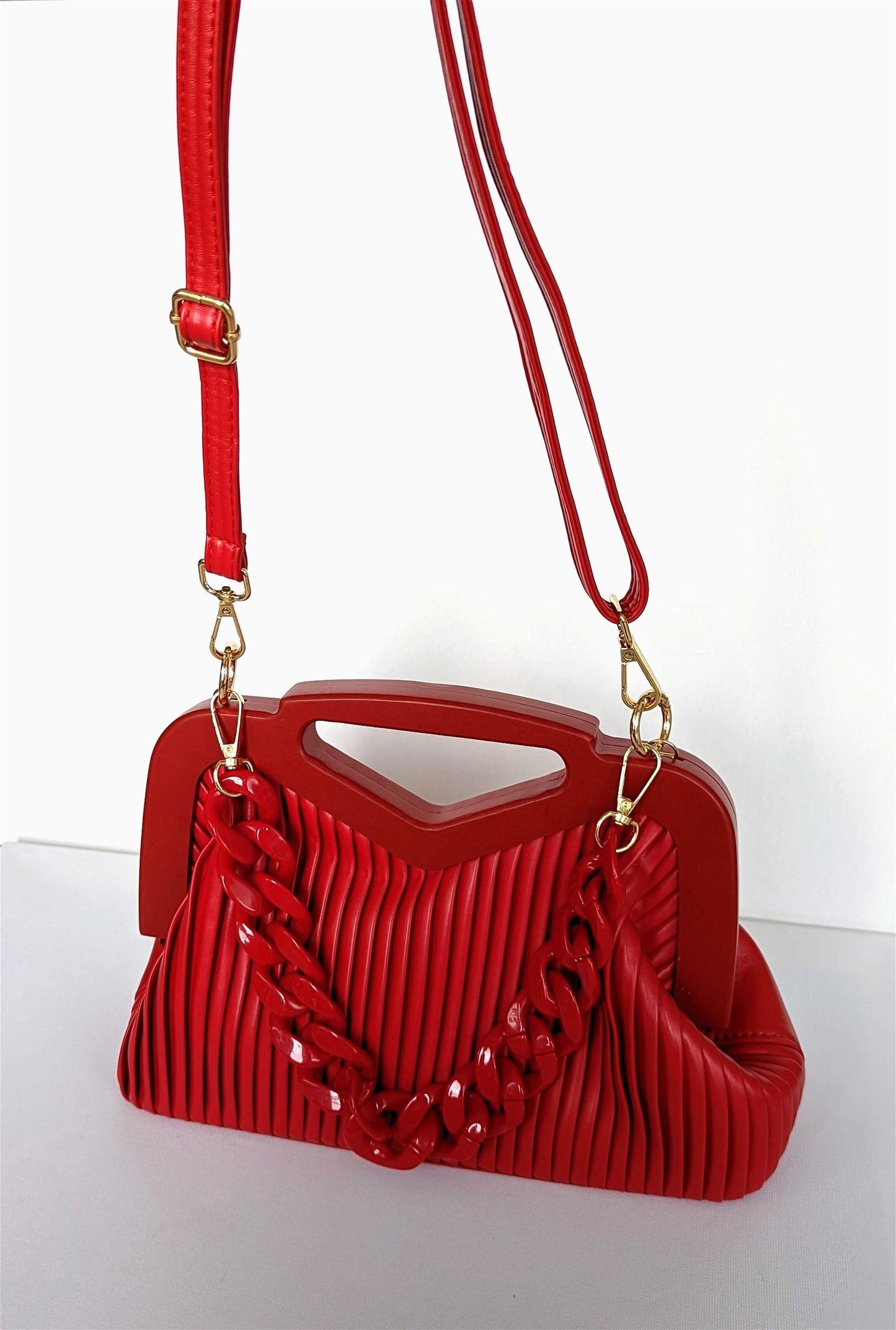 Pleated Handbag - Maily's Classic Accessories