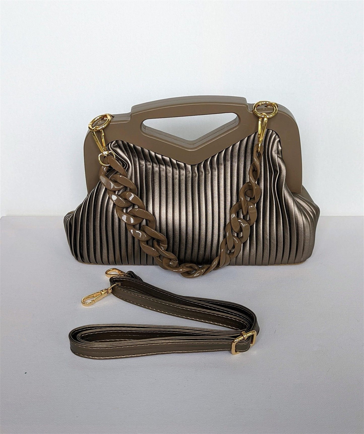 Pleated Handbag - Maily's Classic Accessories