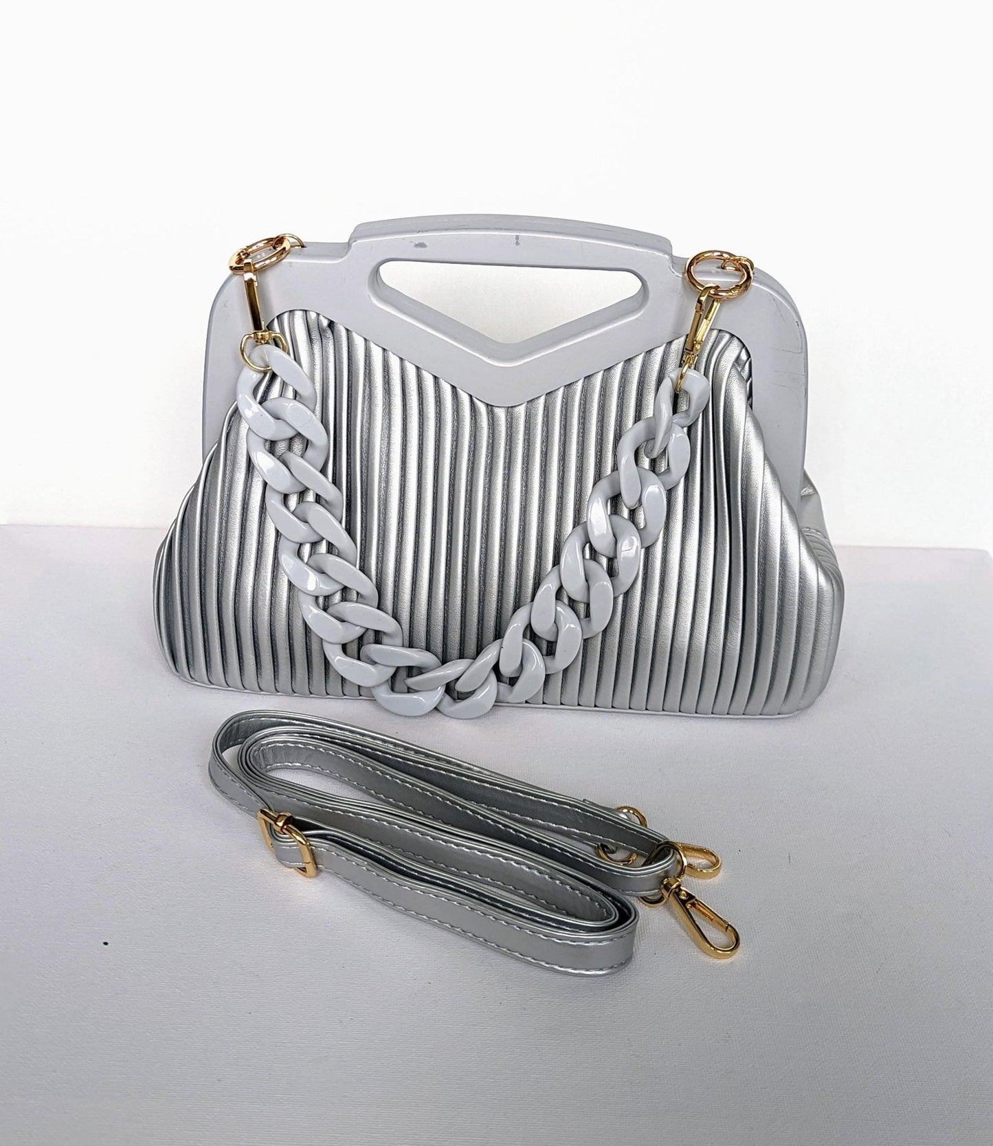 Pleated Handbag - Maily's Classic Accessories