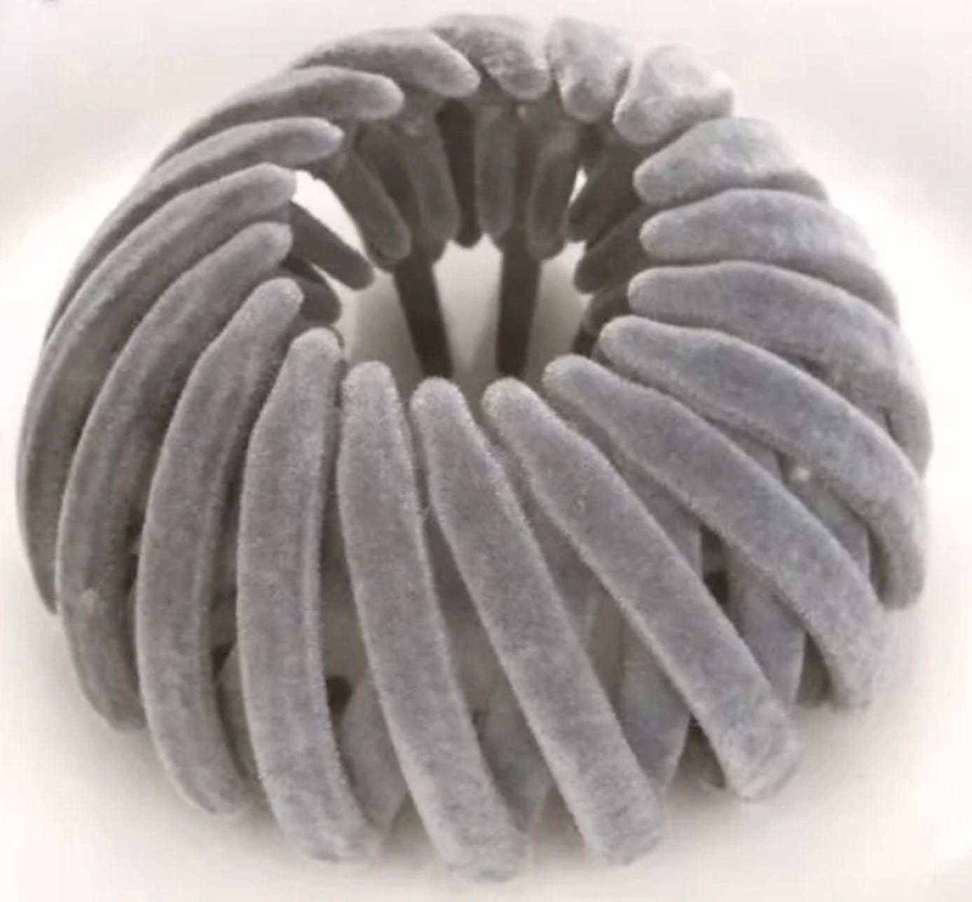 The Bird's Nest hair claw - Maily's Classic Accessories