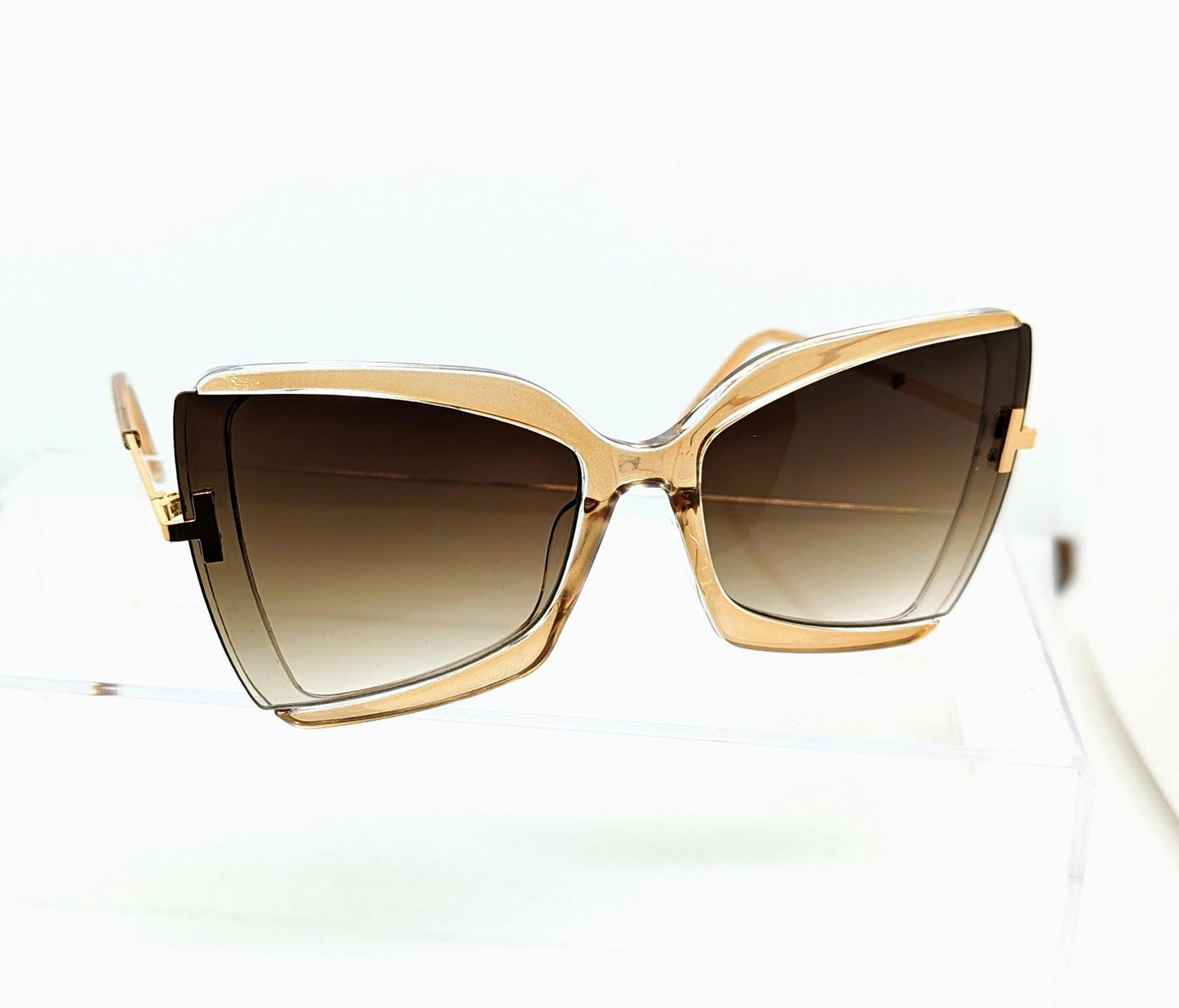 The Butterfly - Maily's Classic Accessories