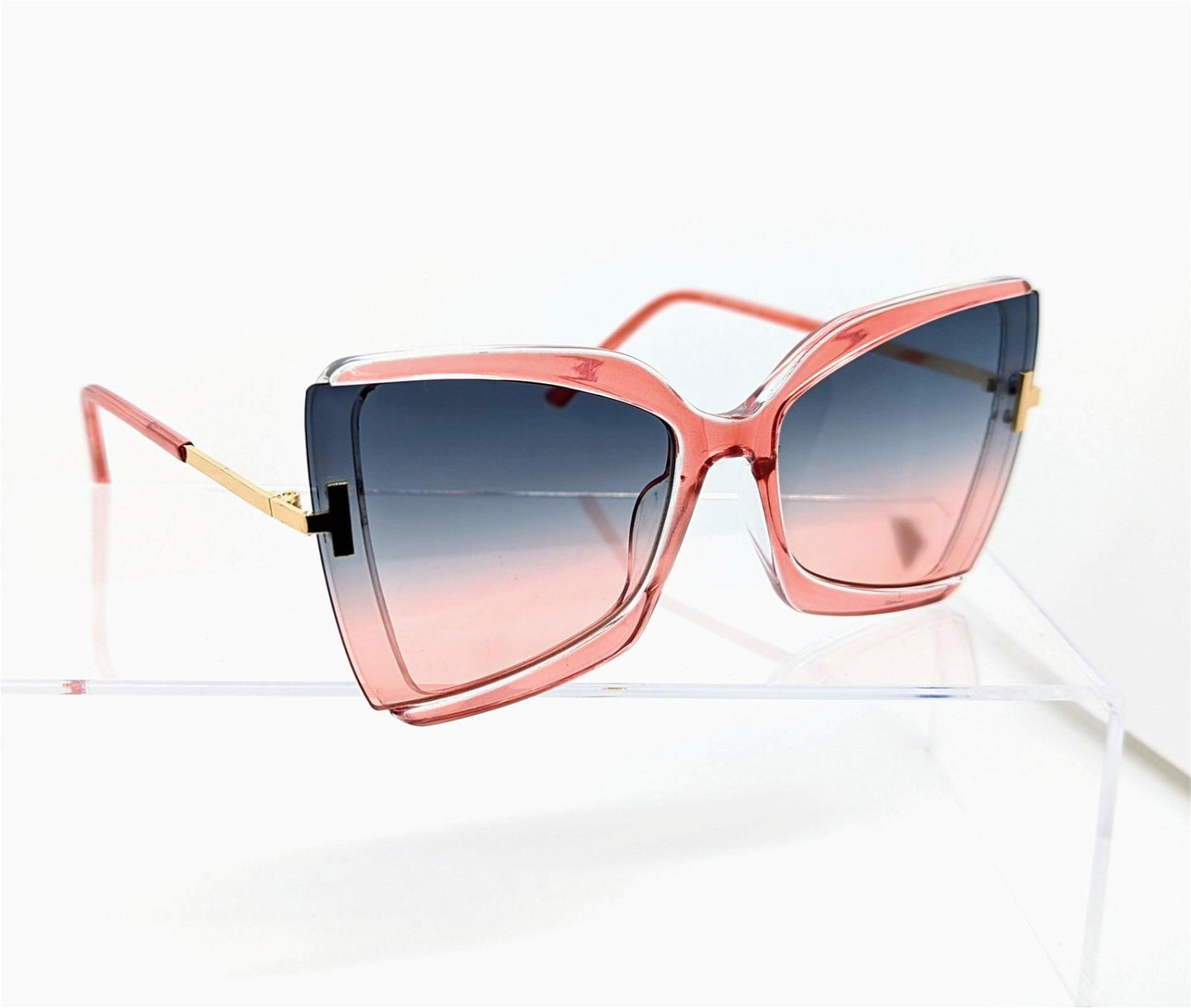The Butterfly - Maily's Classic Accessories