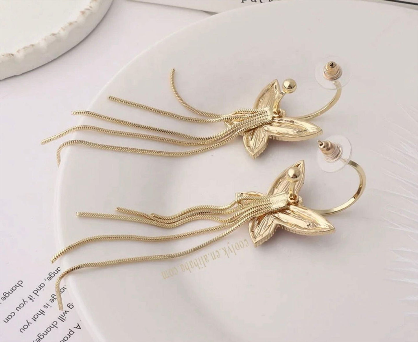 The Glass Butterfly - Maily's Classic Accessories