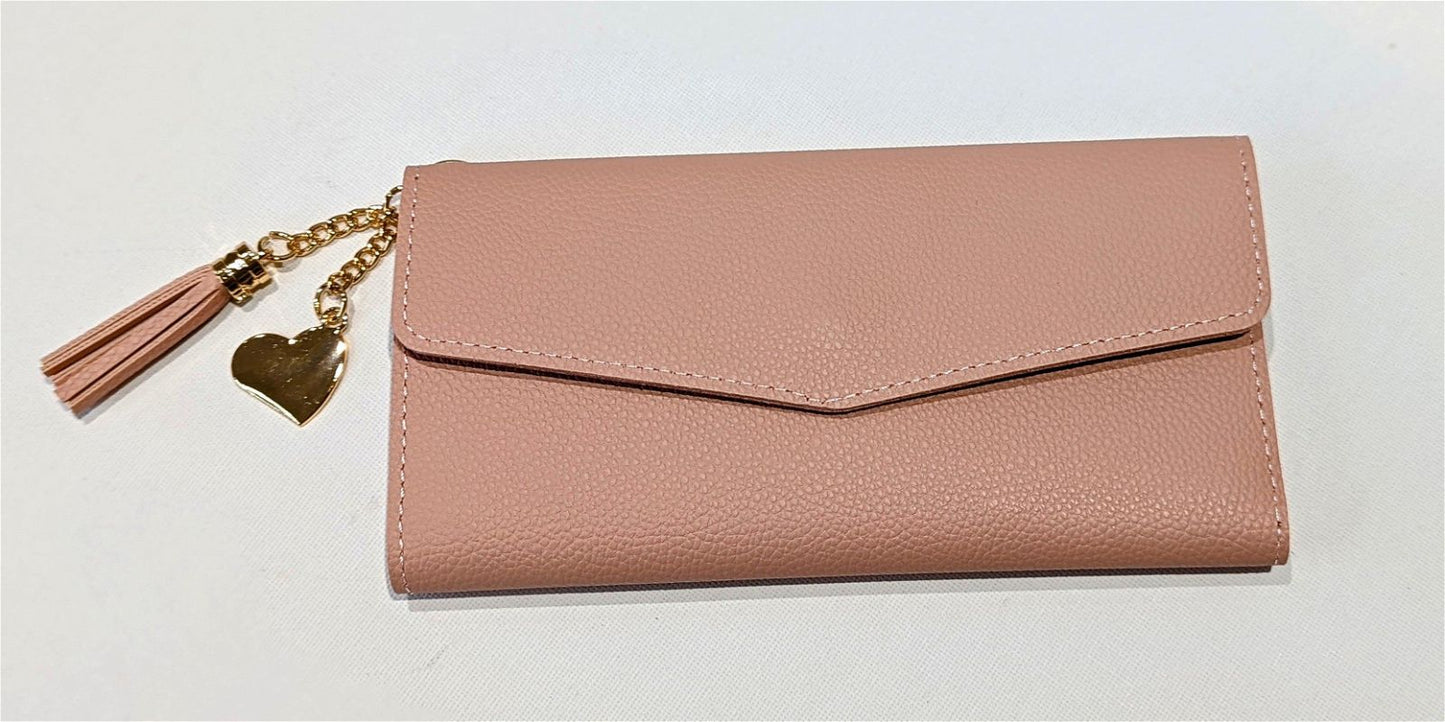 The Minimalist Wallet - Maily's Classic Accessories