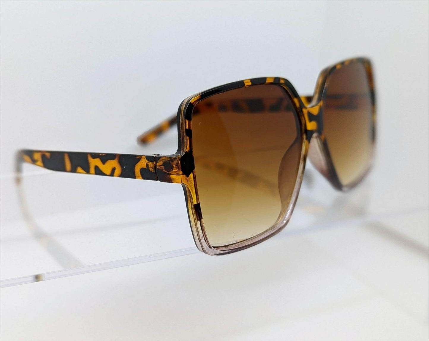 The oversize - Maily's Classic Accessories