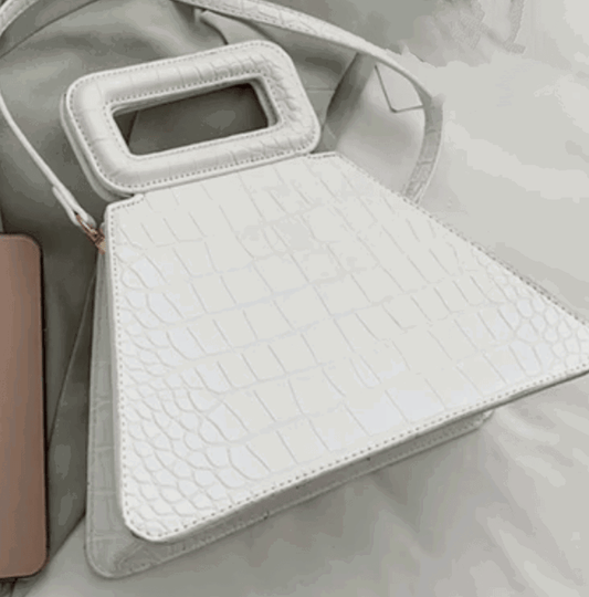 Crocodile Pyramid Handbag - Maily's Classic Accessories