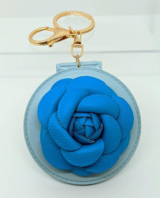 Elegant Rose Keychain - Maily's Classic Accessories