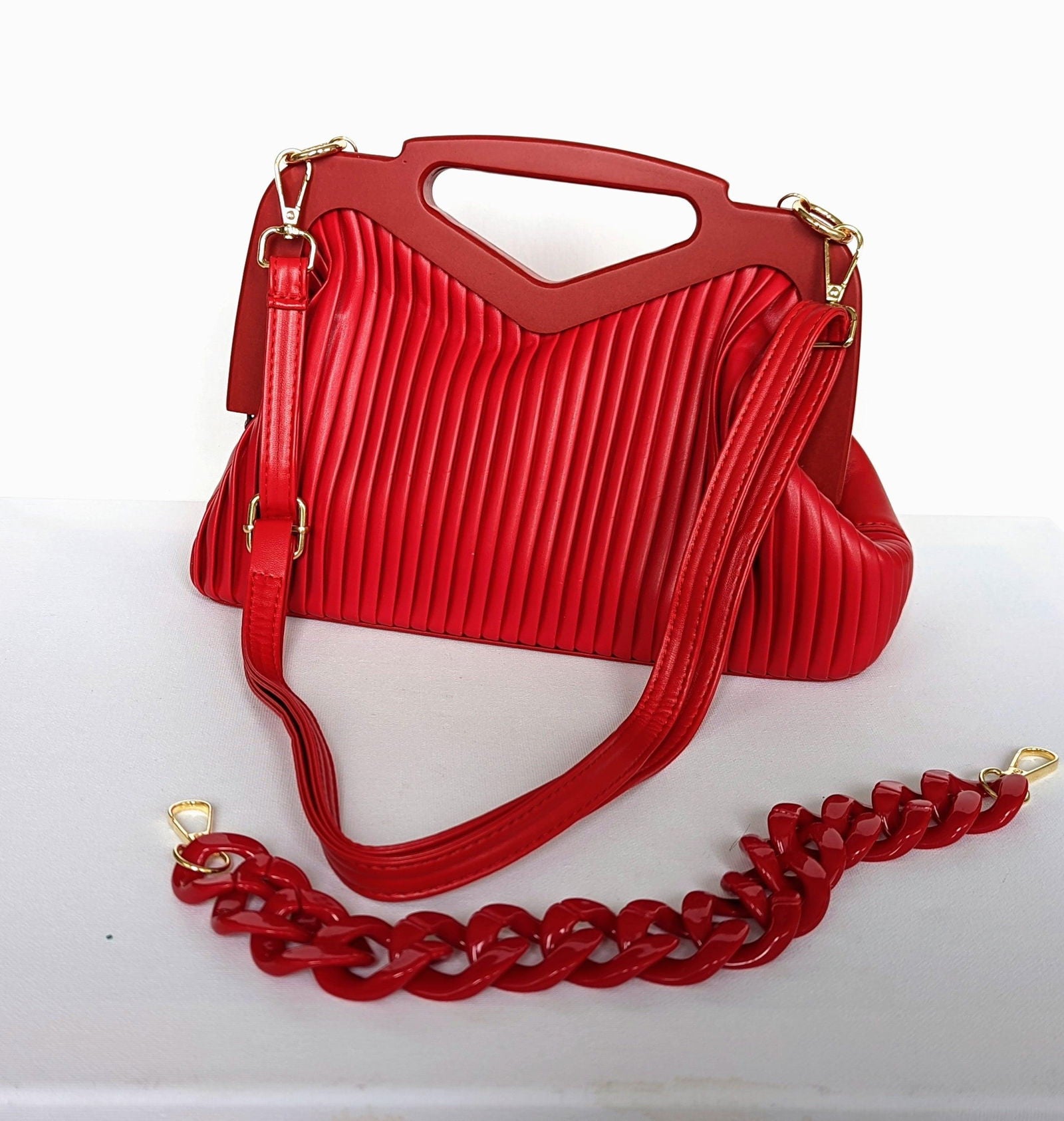 Pleated Handbag - Maily's Classic Accessories