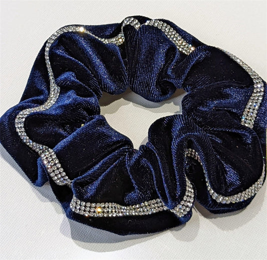 The Fancy Scrunchie - Maily's Classic Accessories